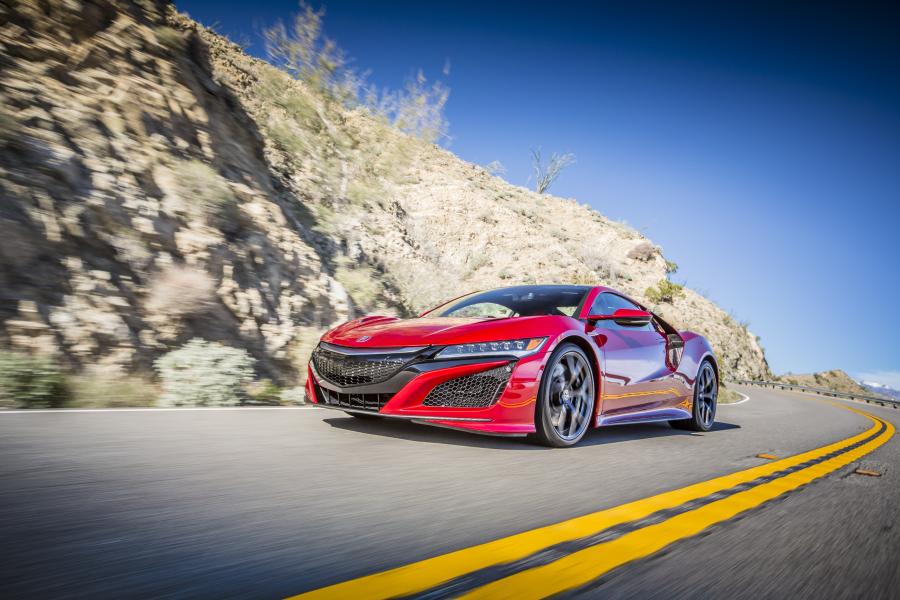  Acura NSX 2016 года  (NA) (фото 40 из 286)